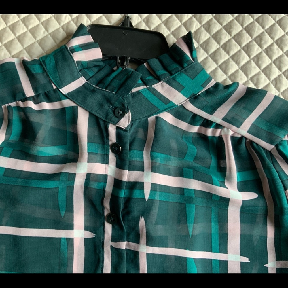 Cabi “Cake Ruffle blouse”